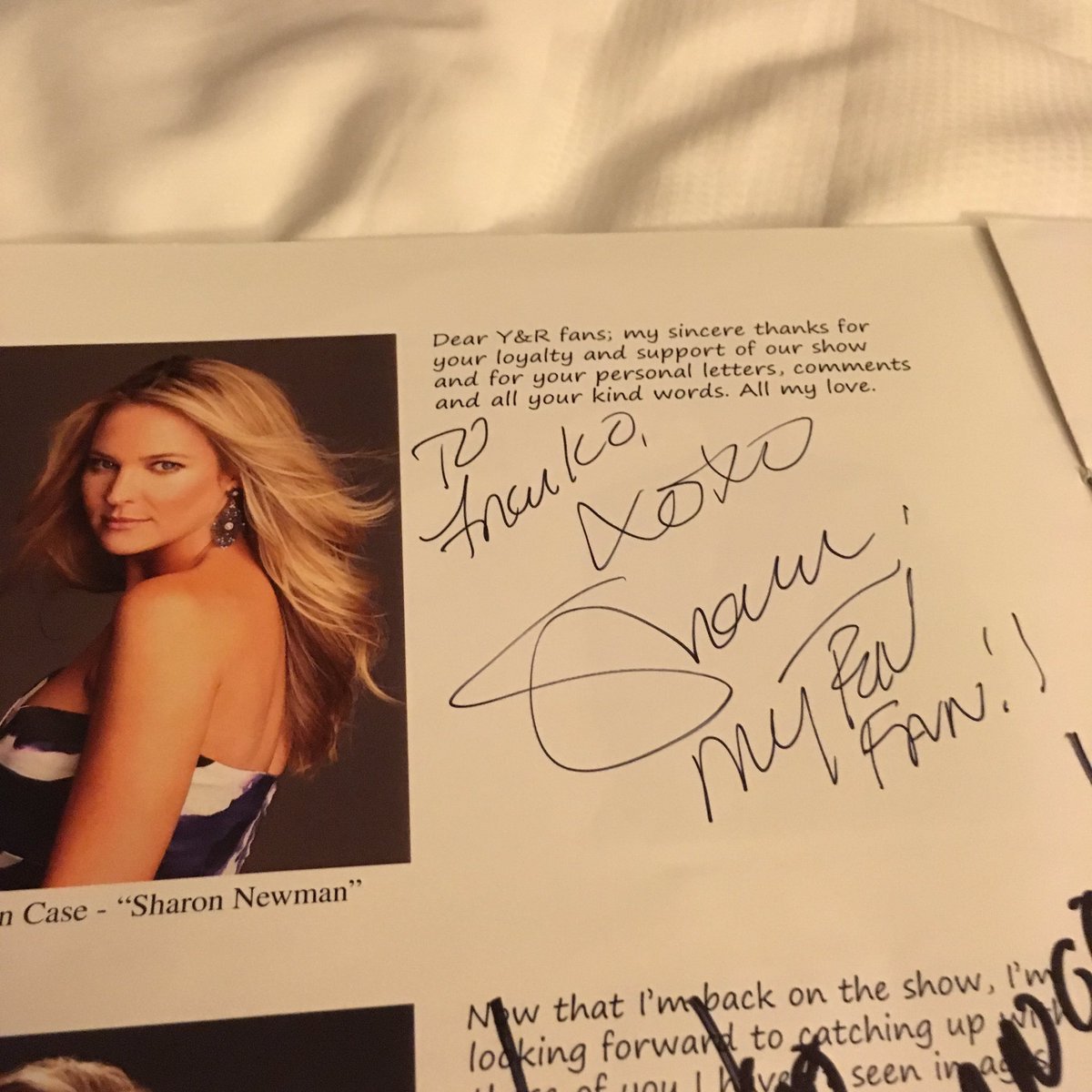 YandRForever's tweet photo. @sharonlcase (Sharon Newman) #YRFanEvent #LA #Cali #2017 #TeamSharon https://t.co/8eIpqUqsLu