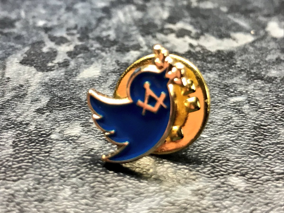 HarrowFreemason's tweet photo. @BowesPark3119 As itβs a special occasion I may be able to find a spare one of these beauties for a Raffle prize π¬π¬ #TwitterPin #Downtown #HensTeeth https://t.co/nAlLt6TUFN