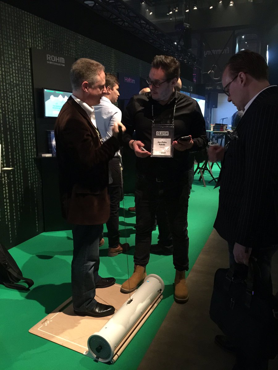 OuluHealth's tweet photo. @businessoulucom #Slush17. @WeelaTrainer is demonstrating its great portable trainer. @OuluHealth https://t.co/ork8OLIWSE