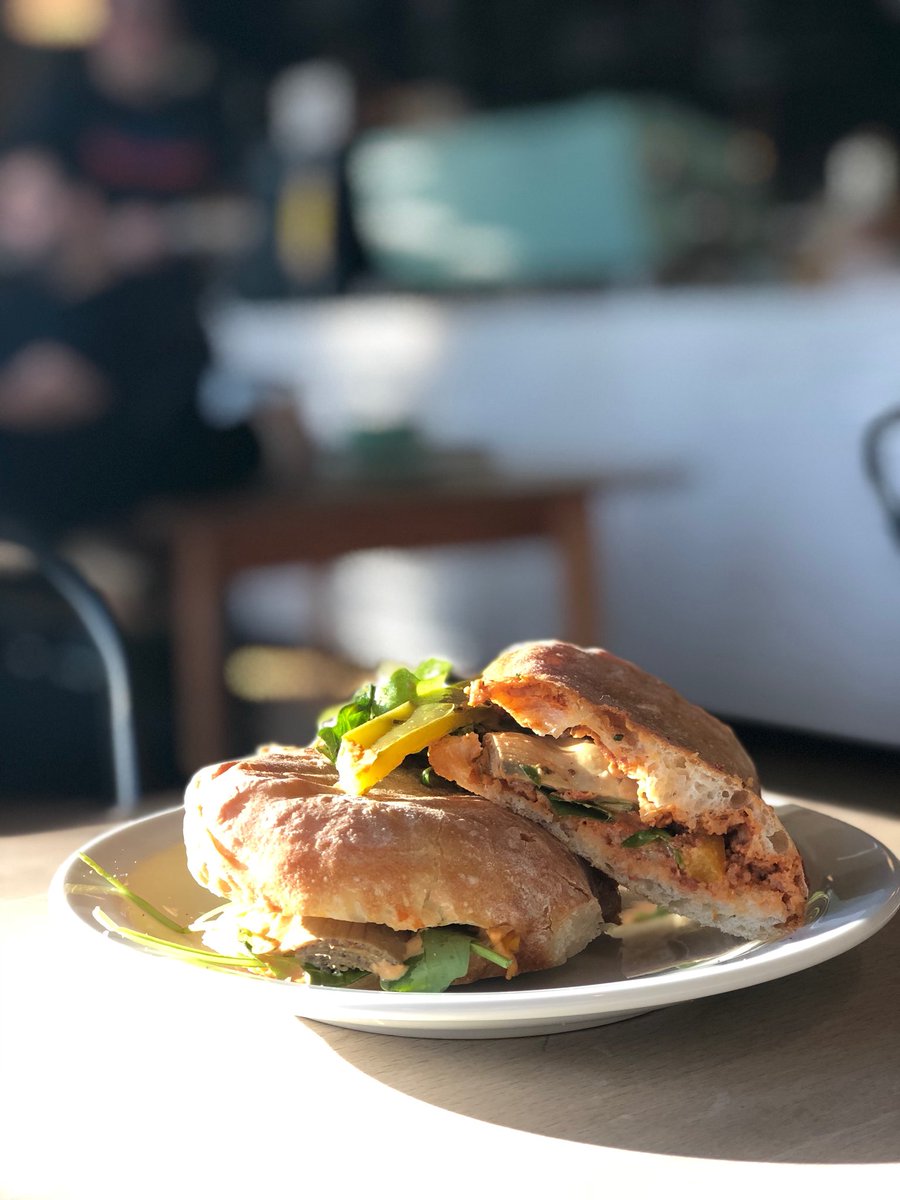 EspressoLibrary's tweet photo. Plant-powered lunch anyone? Try our toasted sandwich made with an organic ciabatta with our sun dried tomato + pistachio pesto, rocket, toasted peppers & herb tofu! #espressolibrary (pic by @mrskunderwoo) https://t.co/yonS3eRlQP