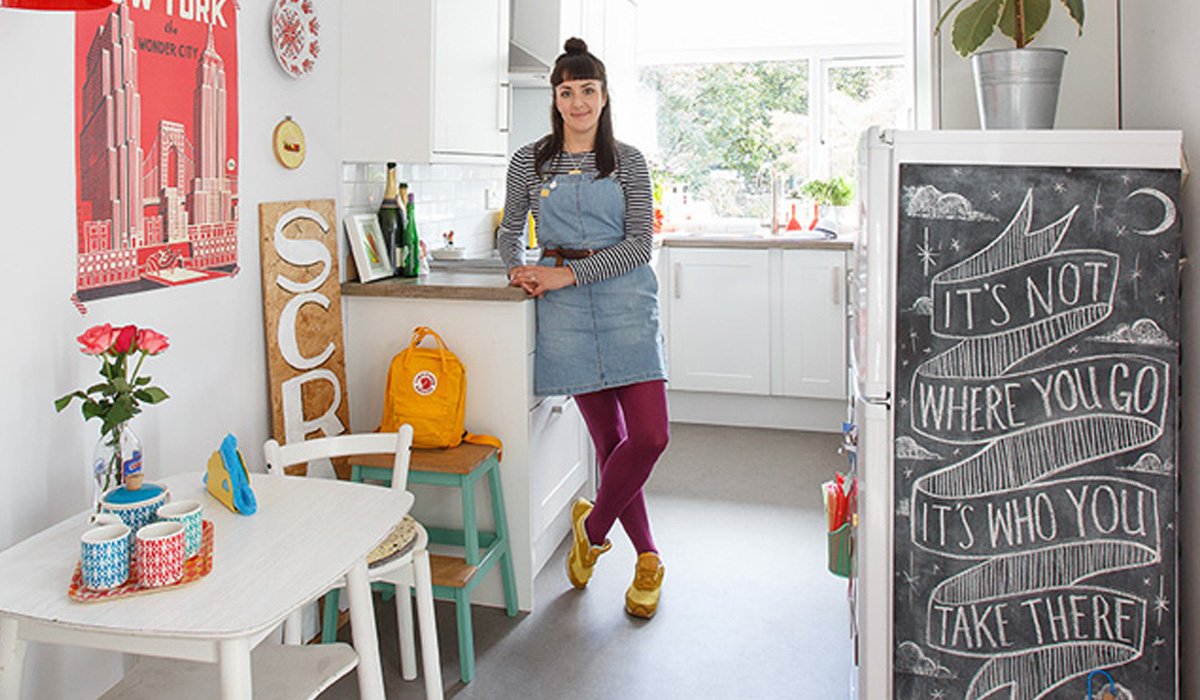 AOatHome's tweet photo. We chat to creative director Nikki McWilliams about her kitchen and her style when it comes to appliances.

https://t.co/SjzeawUcyv https://t.co/ETR6VYquyn