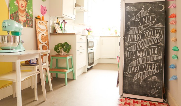 AOatHome's tweet photo. We chat to creative director Nikki McWilliams about her kitchen and her style when it comes to appliances.

https://t.co/SjzeawUcyv https://t.co/ETR6VYquyn