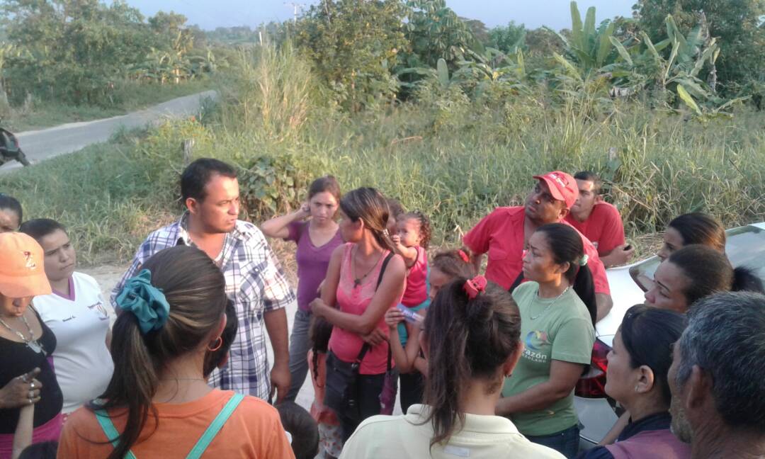 PsuvJcs's tweet photo. #PSUV Visita en el Sector Negra Hipolita del Mcpio Julio Cesar Salas https://t.co/miSvW4s3y6
