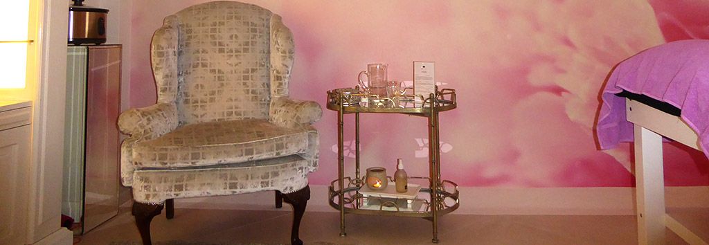 AfricaInFocus's tweet photo. Introducing The Juliet Spa | The Clarendon Bantry https://t.co/YG8dAO6pli https://t.co/UX6MRfuByB