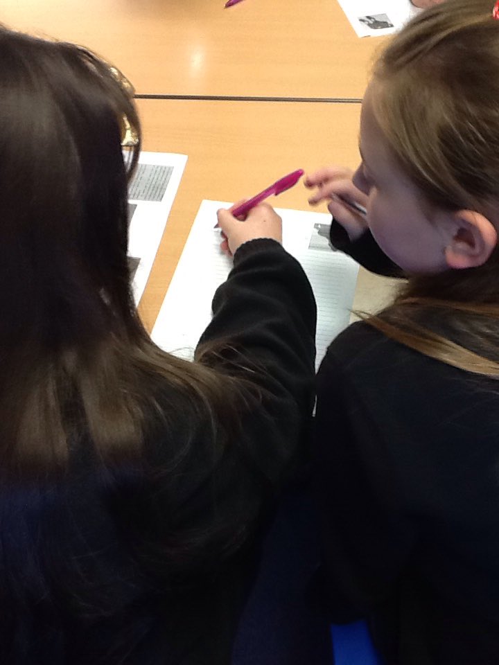 MrFarrowMPA's tweet photo. Paired writing - class loving the pink pens - using ideas from yesterday's drama lesson #clpe #6F #silverdonkey @MoorsidePA https://t.co/6AHc0x5vn1