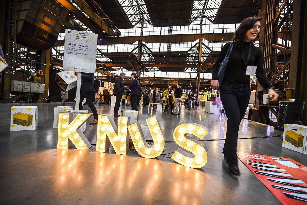 Weer een fantastisch evenement  #UMCongrestival. Samen met <a href="/ProvUtrecht/">Provincie Utrecht</a> <a href="/UtrMarketing/">Utrecht Marketing</a> in de Werkspoorkathedraal @WSKathedraal <a href="/Omdenken/">Omdenken</a> <a href="/merelvdham/">Merel van der Ham</a> <a href="/Utrecht/">Joost</a>  <a href="/VineyardCompany/">Vineyard</a>