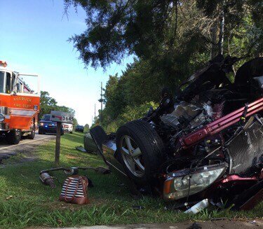 Innovapad's tweet photo. Roebuck Fire District #SC responded to this #mva in support of #Croft #FD & was reimbursed for their lifesaving efforts by @Selective Selective - a company that knows how to #supportyourlocalfirefighters #supportyourlocalfiredepartment #firstresponders #firefighters #innovapad https://t.co/0rQTJieGye