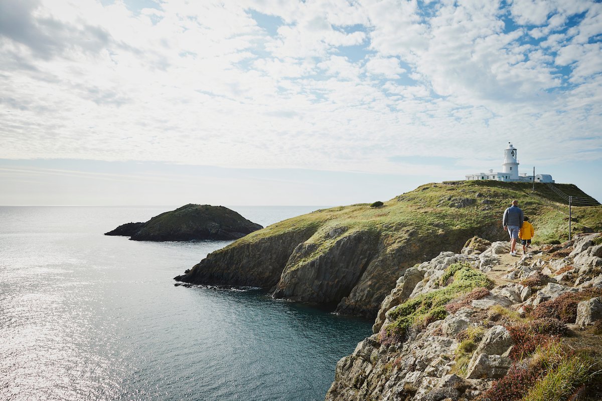 VisitWalesBiz's tweet photo. Great to be involved in today's Pembrokeshire Tourism's Year of the Sea Roadshow #FindYourEpic #pembscoast @lovepembs https://t.co/T6GxKLWGM2