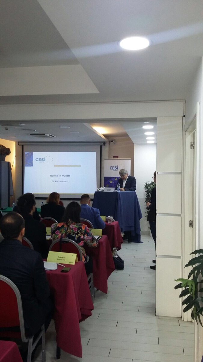 CESIunions's tweet photo. CESI President Mr Wolff welcoming the Youth to the first CESI Youth Congress #CYC2017 https://t.co/JJ7bifL1Ht