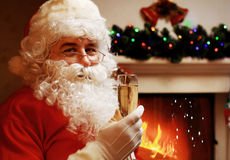 ChampagneStore's tweet image. Even Santa Loves a Small glass of Good Champagne 🎅 Who doesn't love #champagne