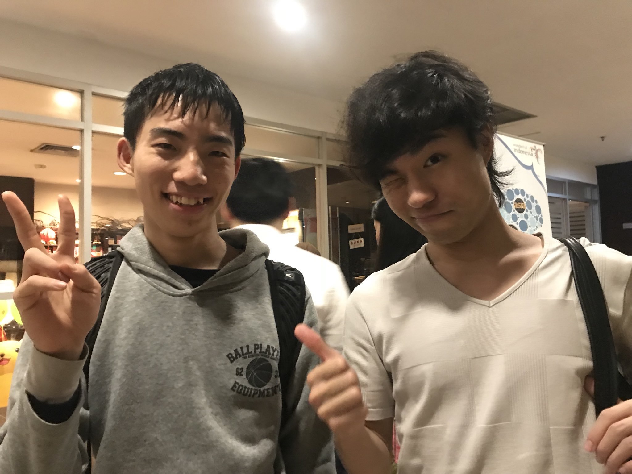 Yujin Goldstein 僕 左 と大野元郎さん 右 世界記憶力選手権にて T Co 5g622j2u8h Twitter