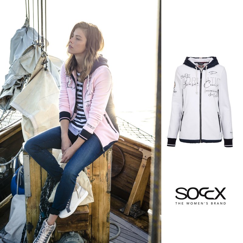 Soccxturkey's tweet photo. Günün her saatinde ve haftanın her gününde! #soccx #soccxturkey #yenisezon #moda #winter #fall #alışveriş #istanbul #Türkiye #fashion https://t.co/EY98z5wMiz