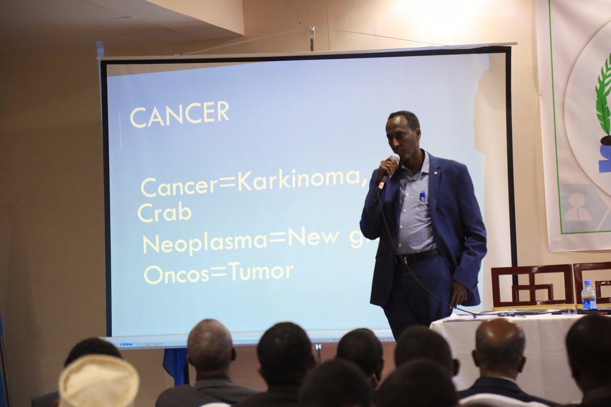 SIMADUniversity's tweet photo. Session Four about "Surge In cancer Cases In Somalia" is kicked off, Dr. Hussein Abshir is briefing the topic before the panelists come to the stage.
#MC2017 https://t.co/PpaIAfWR95