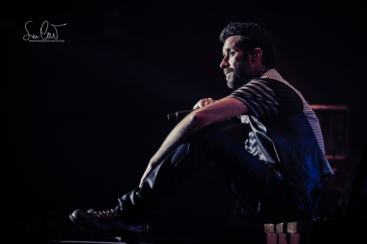 Avete già preso impegni per il 31 dicembre? Noi abbiamo deciso che quest'anno andiamo a Rimini, dove si festeggia "Il Capodanno più lungo del mondo". Ci si vede lì? ;)