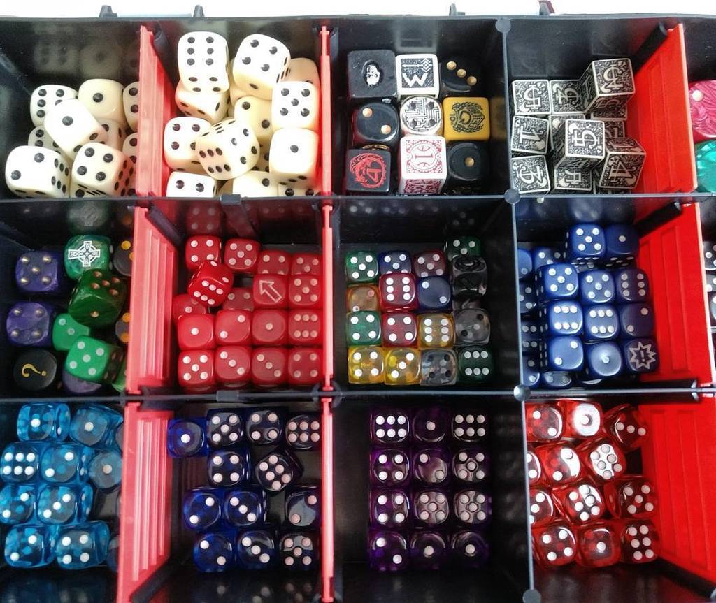 ArturoBenzi's tweet photo. Remember to always love your dice ❤🎲 #gdr #rpg #koplow #koplowdice #polyset #polyhedraldice #d20 #magic #orks #specialdice #giocodiruolo #d20system #roleplaygame #dadi #dice #dicecollector #qworkshop #pathfinder #doctorwho #dungeonmaster #rollforinit… https://t.co/ct5F0FkEOY https://t.co/ayRoQm0TDM