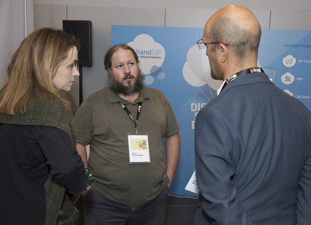 voip2day's tweet photo. Grandes patrocinadores bronce en #VoIP2DAY17 (1/3): @AlcatelEsp @alisys @crsl_ @Gigaset @handSIP ¡Gracias! #LoveVoIP https://t.co/evkhLTbEiW