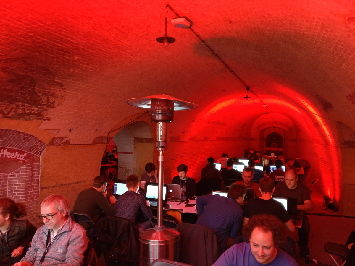 trasebe's tweet photo. Saving the world with Blockchain at Hack The Future exodus edition! #htf17 #missionMarshall #ethereum https://t.co/xXZidONAR1