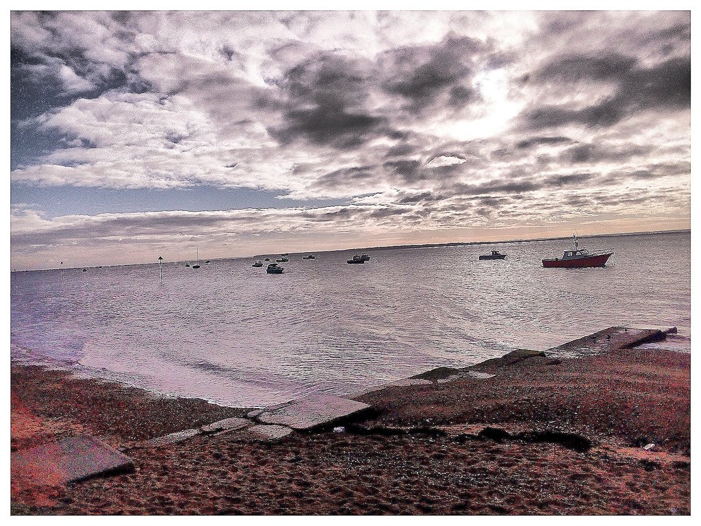 a1moore546's tweet photo. Delivering in #Southend today and stopped to take this photo. #Photo #Southend https://t.co/8Tg8SxZRvm