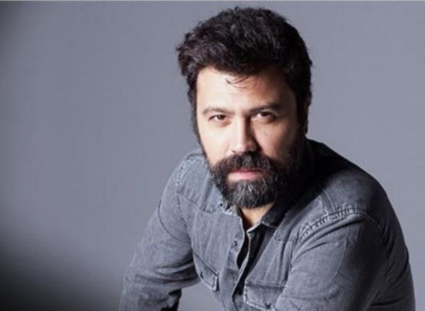 cumhuriyetgzt1's tweet photo. Bülent Emrah Parlak'tan Sarraf davasıyla ilgili paylaşım rekoru kıran tweet
https://t.co/nWiN6LGka4 https://t.co/GbXM0hVAGi