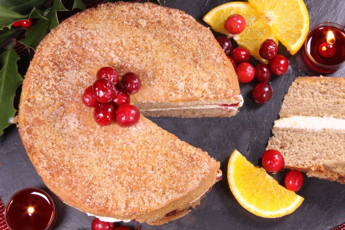 SpongeCakesLtd's tweet photo. You've got just under two hours to get your Sponge Friday orders in for our festive Spiced Orange and Cranberry Sponges! From just Β£9.99 instead of Β£12.99! Get yours here π https://t.co/hEH7Q15tvL #SpongeFriday #Discounts #OrangeandCranberry #Cake #OrderBy2pm https://t.co/7Y6Ct2W58S
