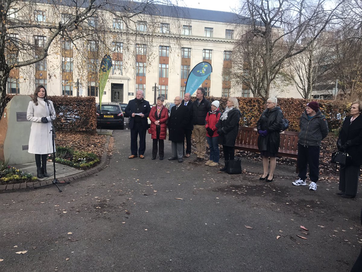 KidneyWales's tweet photo. Thank you so much to @LlinosLee for speaking on behalf of Gaynor Taylor, and her son Richard. Richard passed away and had made the decision to donate his organs. 7 of his organs with donated, going on to save the lives of others #GiftOfLifeStone #TellALovedOne https://t.co/4rm6XsAKyv