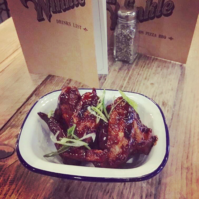 VanWinkleBar's tweet photo. Free Buffalo wings this Friday (1st December) when you join us for a drink between 5pm-8pm! We’re celebrating our first official weekend and would love you to join us #Glasgow 🥃 (yes, you need to buy a drink. No, the buffalo wings aren’t unlimited) https://t.co/yxavXccDPw