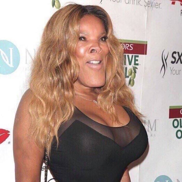 DP4TtdKX0AApeaU.jpg