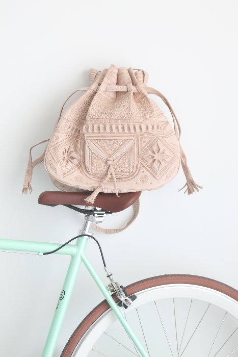 dar_amina's tweet photo. //// Dar amïna Shop //// Descubre el estilo #Noretnic!!! https://t.co/UdtTk0bg5J #moroccanbag #bohemianstyle #handme https://t.co/a6QOLuFUA1