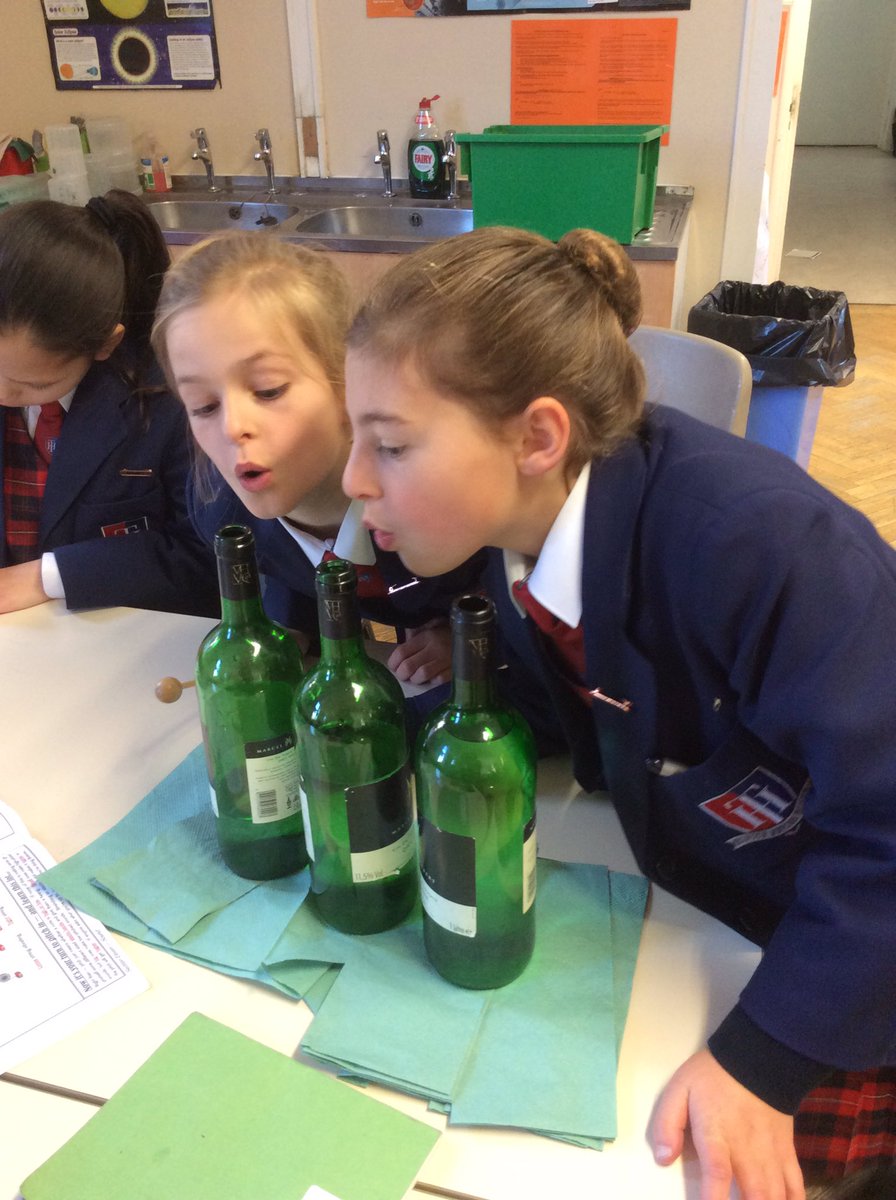 THSch_Junior's tweet photo. Year 5 had a noisy time in science today investigating sound.👂🏻#thjunior #thscience https://t.co/XCJ9q7qBe3