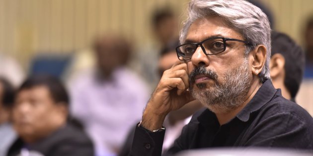 NewsWorldIN's tweet photo. @FilmPadmavati @deepikapadukone @RanveerOfficial @shahidkapoor @Padmavatimovie @Dev_Fadnavis @___Rajputana @Karni_Sena #BREAKING: Bhansali grilled for over 2.5 hours. Padmavati not based on History, it is based on Jayasi's poem, says, Bhansali to panel
#PadmavatiPanel https://t.co/aKhiB7LcOS