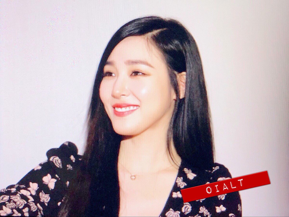 OIALT19890801's tweet photo. 171130  Bottega Veneta #티파니 #TIFFANY 너무 보고싶다😭😭😭😭 https://t.co/AdywJGFQxe