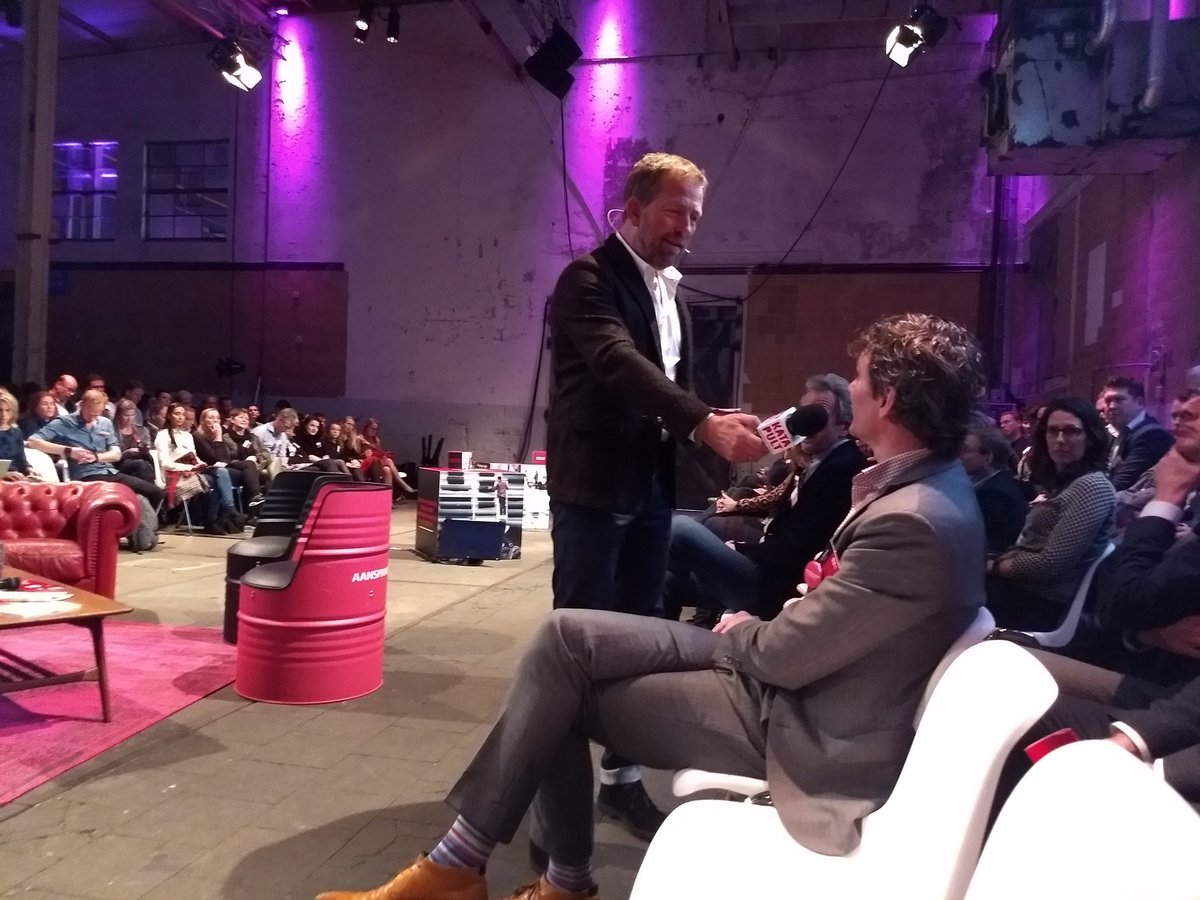 wijzijnkatapult's tweet photo. Publiek privaat samenwerken is de toekomst. Je kan niet meer zonder @ceesa https://t.co/Ick2JvHK3X