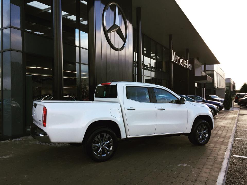 ConnollysMG's tweet photo. X-Perience the all new Mercedes-Benz X-Class at Connolly's Mercedes-Benz Sligo during our Test Drive Weekend on 1st and 2nd December! To book a test drive call Gerry on 071 9106900 or email testdrive@connollys.ie. #OneDayIsNow https://t.co/AwJjsPwRhM