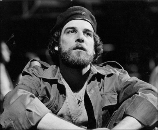 Happy birthday to a sublime actor of the stage and screen, Tony/Emmy winner Mandy Patinkin! 