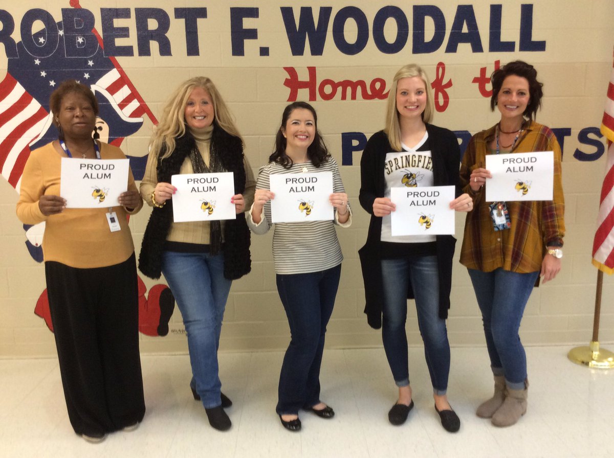 WoodallPatriots's tweet photo. Lots of Robertson County pride! Good luck SHS! #WEAreRCSTN @RobCoSchools @dustinw45 https://t.co/kZpqcudtTS