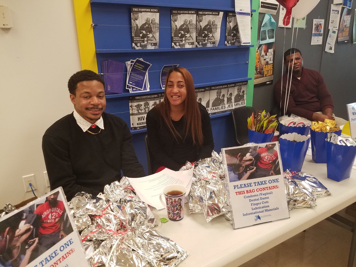 jillmarette99's tweet photo. We are playing #Jeopardy for #WorldAIDSDay at @thefortunesoc today! This was organized by our #DRCPP Advocacy Apprentices. #EndTheStigma #WorldAIDSDay2017 https://t.co/w6MOKrWn8U