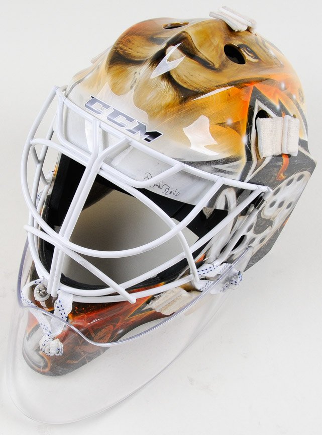 GameWornAuction's tweet photo. Fall 2017 Auction Highlights: The Jonathan Bernier Collection

Jonathan Bernier's Game Worn Anaheim Ducks Goalie Mask
Photo Matched!

https://t.co/qZQQNv2L9O   

Auction Closes November 30, 2017 - Final Day to Bid!

#NHL #Hockey #Goalie #Mask #AnaheimDucks #ColoradoAvalanche https://t.co/0sRR2DFnIO