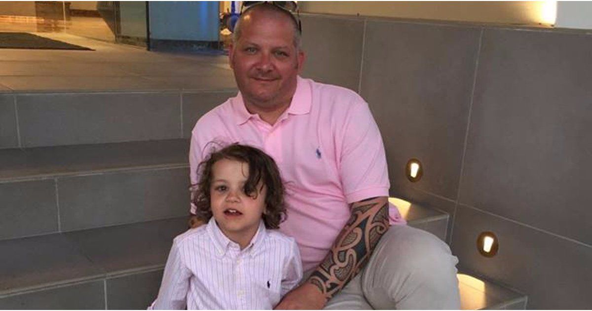 autism212's tweet photo. After his son wasn't invited to ANY parties, This Dad sent his "friends" a heartbreaking text - (winning an Internet Gold Medal as a result, if there was such a thing) https://t.co/31GHonx0Ml https://t.co/WEvRCA5mmt