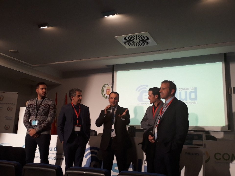 comsalud's tweet photo. Después de tres días debatiendo sobre #SaludDigital, la junta Directiva de @AieSalud cierra el Congreso #eSalud17 agradeciendo a los participantes y asistentes. ¡Hasta la próxima! https://t.co/cM5w84H86t