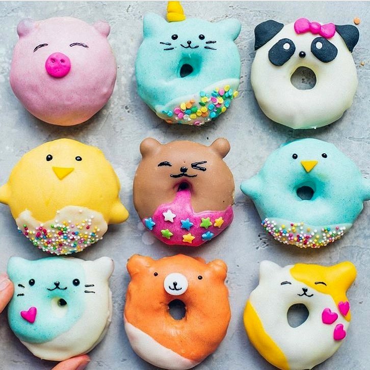 Which one is your favorite? 🐷🐼🐻🐥 Photo by #WHIHeart #vegan #donuts •