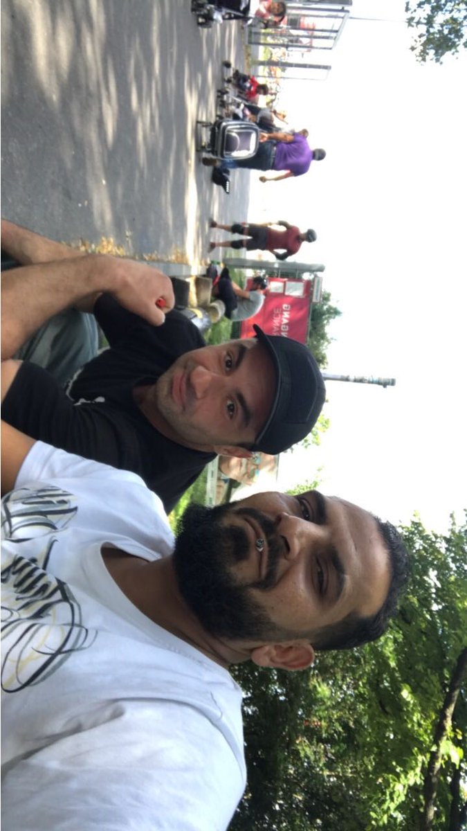 BrutosBrutaloz's tweet photo. Gratulation an meinen Bro @Ghazy030Ghazy und Skinni L zur 2.Goldnen mit @KontraKDoberman zusammen https://t.co/kmP9TcpAhv