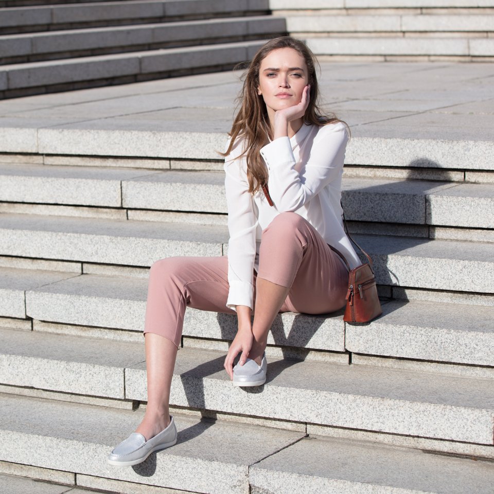 GreenCrossSA's tweet photo. An infinitely wearable classic, the Green Cross Jennifer moccasin is the perfect marriage of effortless style and ultimate comfort.  #GreenCrossSA #GCStyle #urbanstyle #GCShoemakers https://t.co/1Z9IJmnPFU