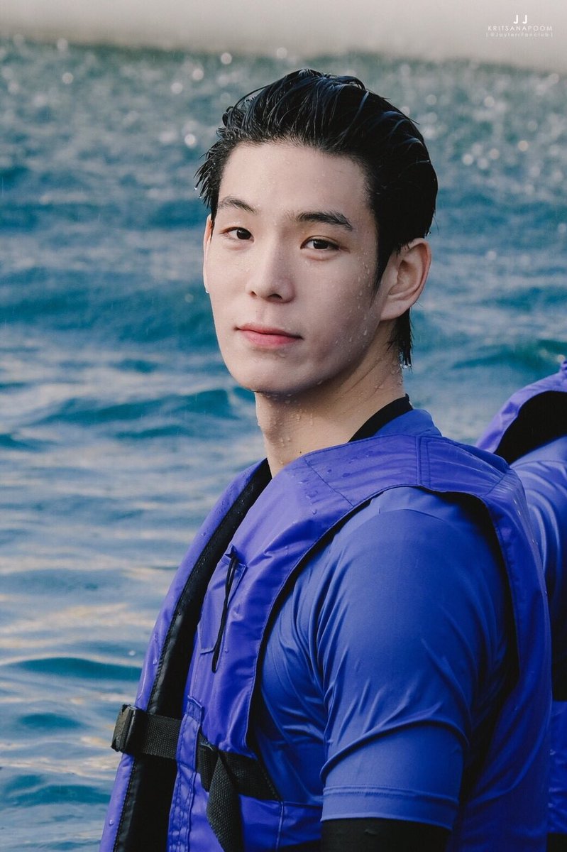 JaylerrFanclub's tweet photo. 171125 Project S Games ครั้งที่ 2 Water Battles ♡ @JJksnp 

How cool you are 🤔

#projectSgames
#jaylerr
#nadaoartist https://t.co/2aaqCPFTst