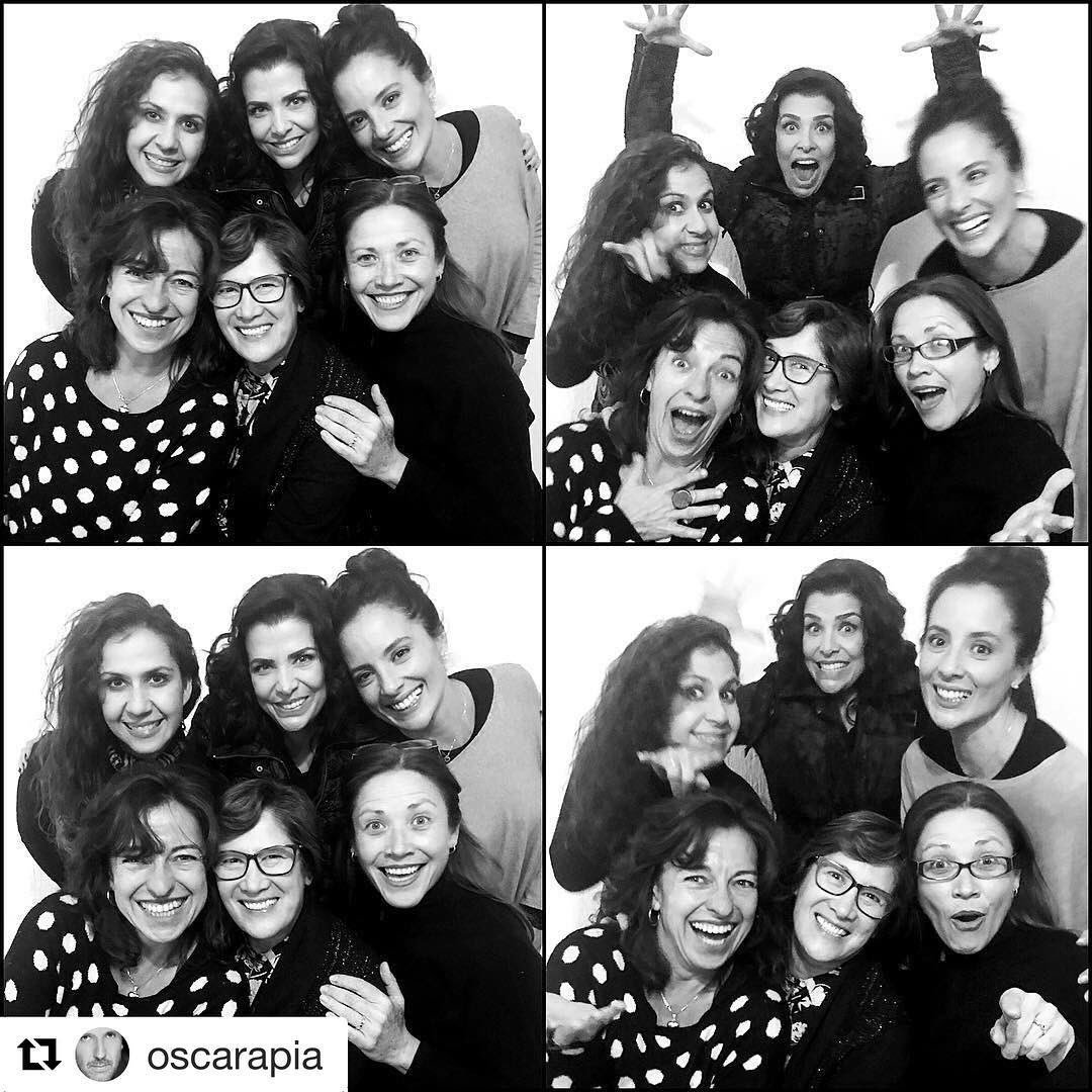 marisoldelolmo's tweet photo. La noche de anoche! 🙌🏼♥️ @Oscarapia @Lisset_oficial @OliviaBucioREAL @LauraLuz111 @anahiallue #lafilippini https://t.co/GzguFpbSfk