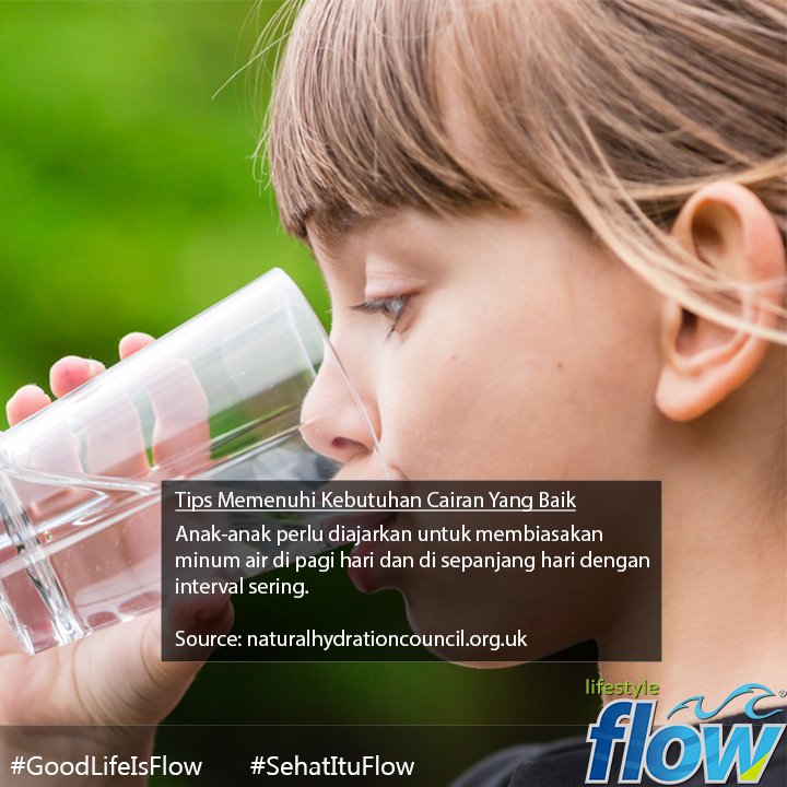 goodlifeisflow's tweet photo. Mari kita ciptakan hidup yang sehat bersama FLOW.

#goodlifeisflow #SehatItuFlow #airmineral #mineralwater #flowLifestyle #dehidrasi #anak https://t.co/47md3sWIpN