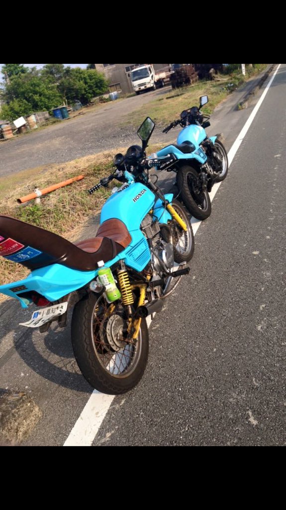 tsutoon10's tweet photo. 事故って一年でフレームを
二個変えて今の姿に…
乗らんほうが長いかもしれん😂 https://t.co/zruMexYKbW