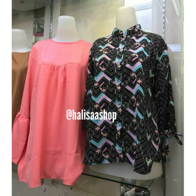 lisaaachicha's tweet photo. Saya menjual Blouse wanita... seharga Rp55.000. Dapatkan produk ini hanya di Shopee! https://t.co/8di4Ky3vo6 #ShopeeID https://t.co/T6GDpd5fhn
