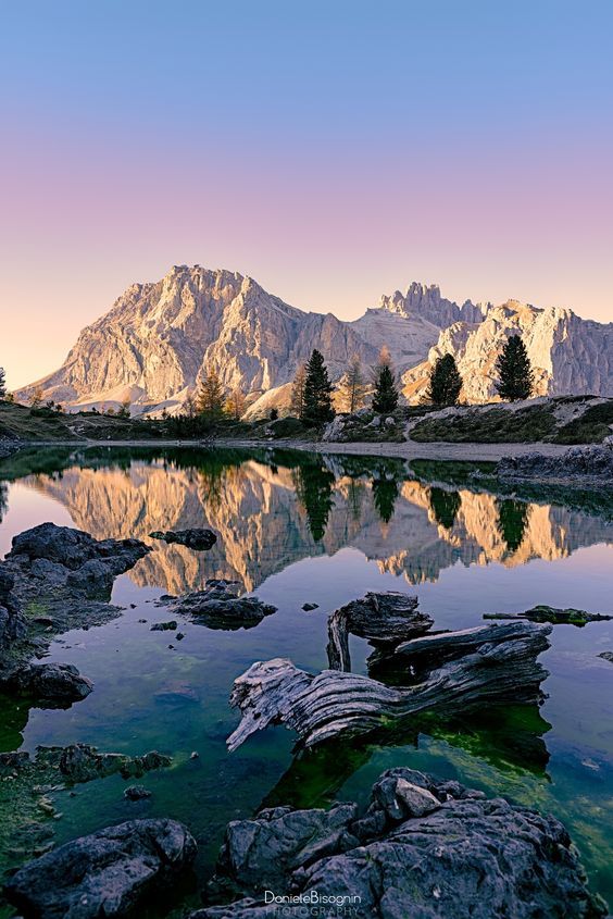 whyinitaly tweet picture