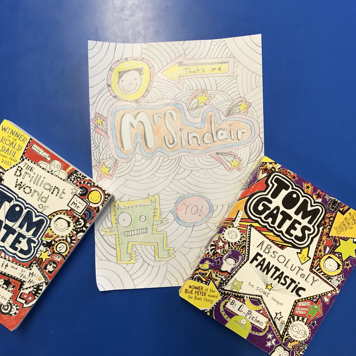 mistersinc's tweet photo. We really enjoyed watching a recording of @LizPichon for the @scottishbktrust . So good to learn some new doodling skills. Even our teacher had a go. 📚✏️ @BookWeekScot #scotbookweek https://t.co/Vnfh7Jz0X4