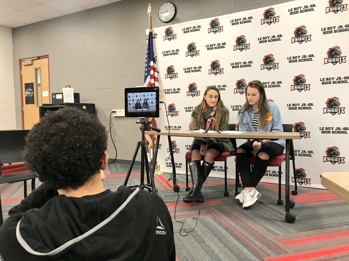 LeRoy_CSD's tweet photo. Live Streaming announcements are back! Tune in every morning at our new location 👉@LRLiveStream starting at 7:45am or anytime to replay!
#GoodMorningKnights
#PoweredByPeriscope https://t.co/tKPwkNALjE